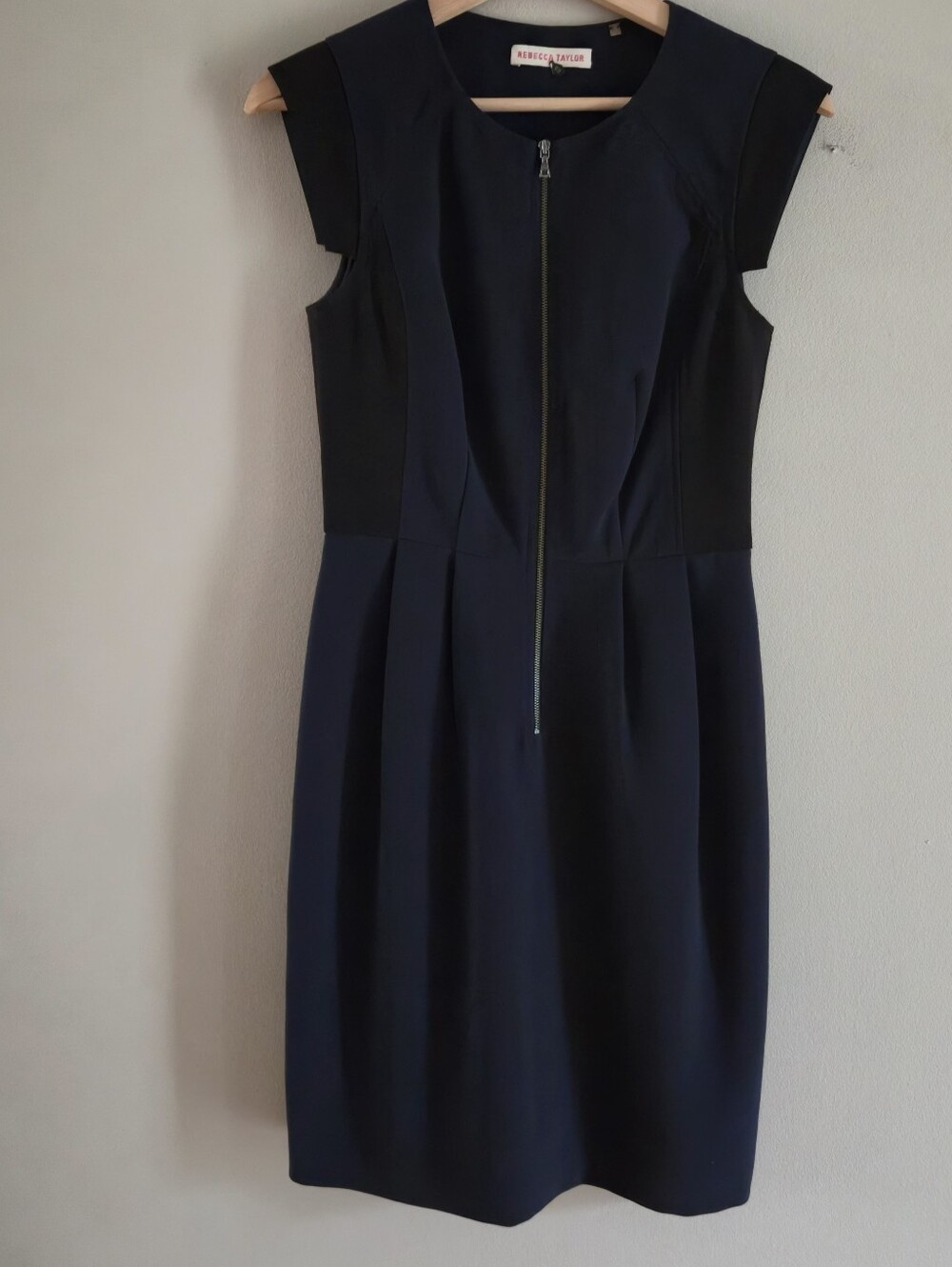 Rebecca Taylor Size 2 Short Sleeve Two Tone Sheath Dress Navy Blue Black  Zip